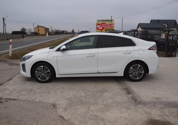 Hyundai IONIQ cena 78900 przebieg: 72965, rok produkcji 2020 z Racibórz małe 106